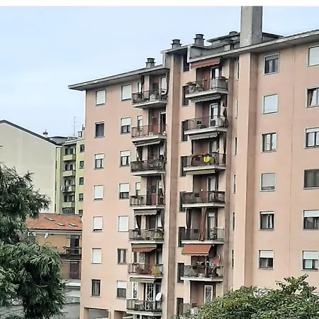 Il Rifugio Sui Navigli Con Garage Privato Gratuito Aria Condizionata & Wi-fi * Милан