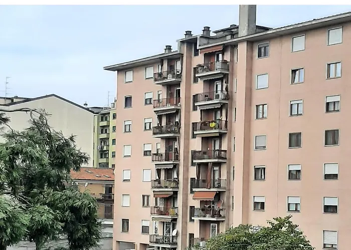 Il Rifugio Sui Navigli Con Garage Privato Gratuito Aria Condizionata & Wi-fi * Milán