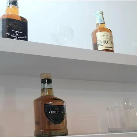 Il Rifugio Sui Navigli Con Garage Privato Gratuito Aria Condizionata & Wi-fi Apartment